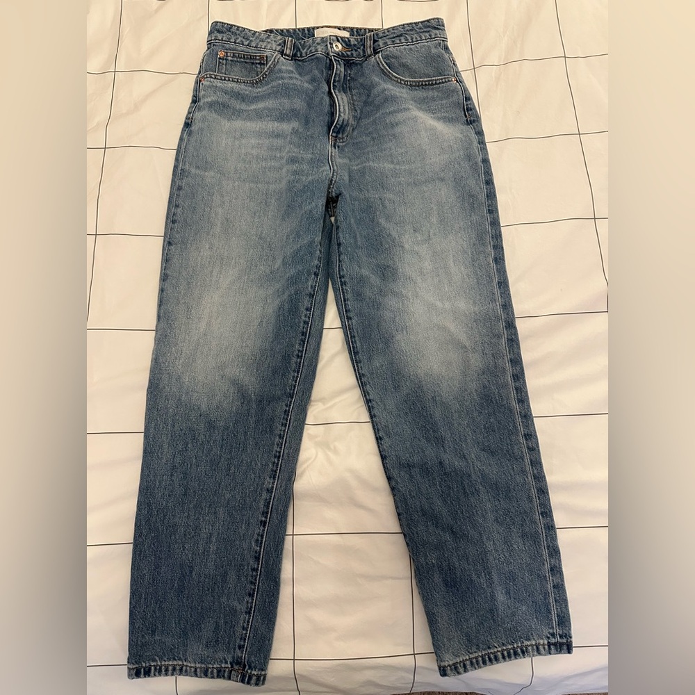 Zara High Waist Rigid Mom Jeans Z.05
